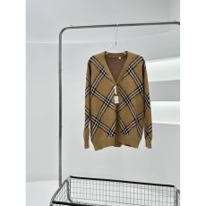 Burberry Sweaters